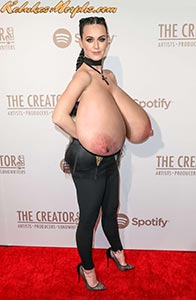 Katy perry nipples